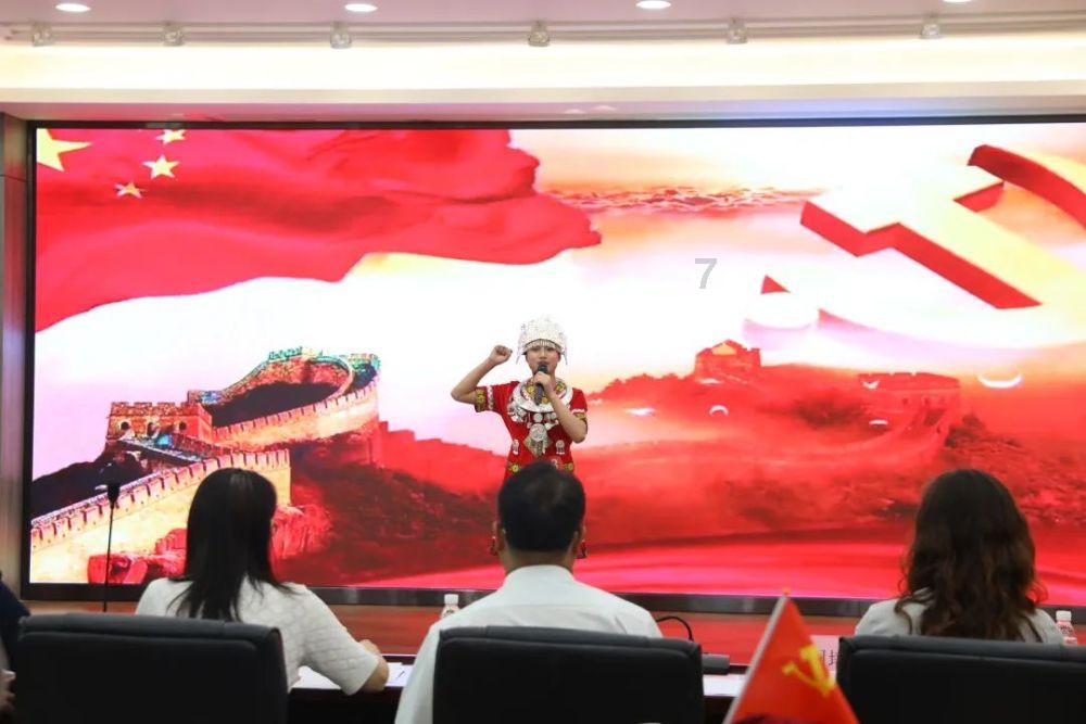 小艾比当海军